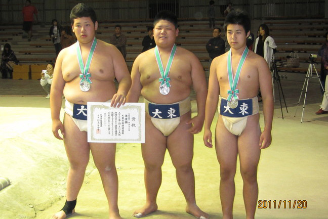 中学生団体2位　大東市相撲連盟チーム